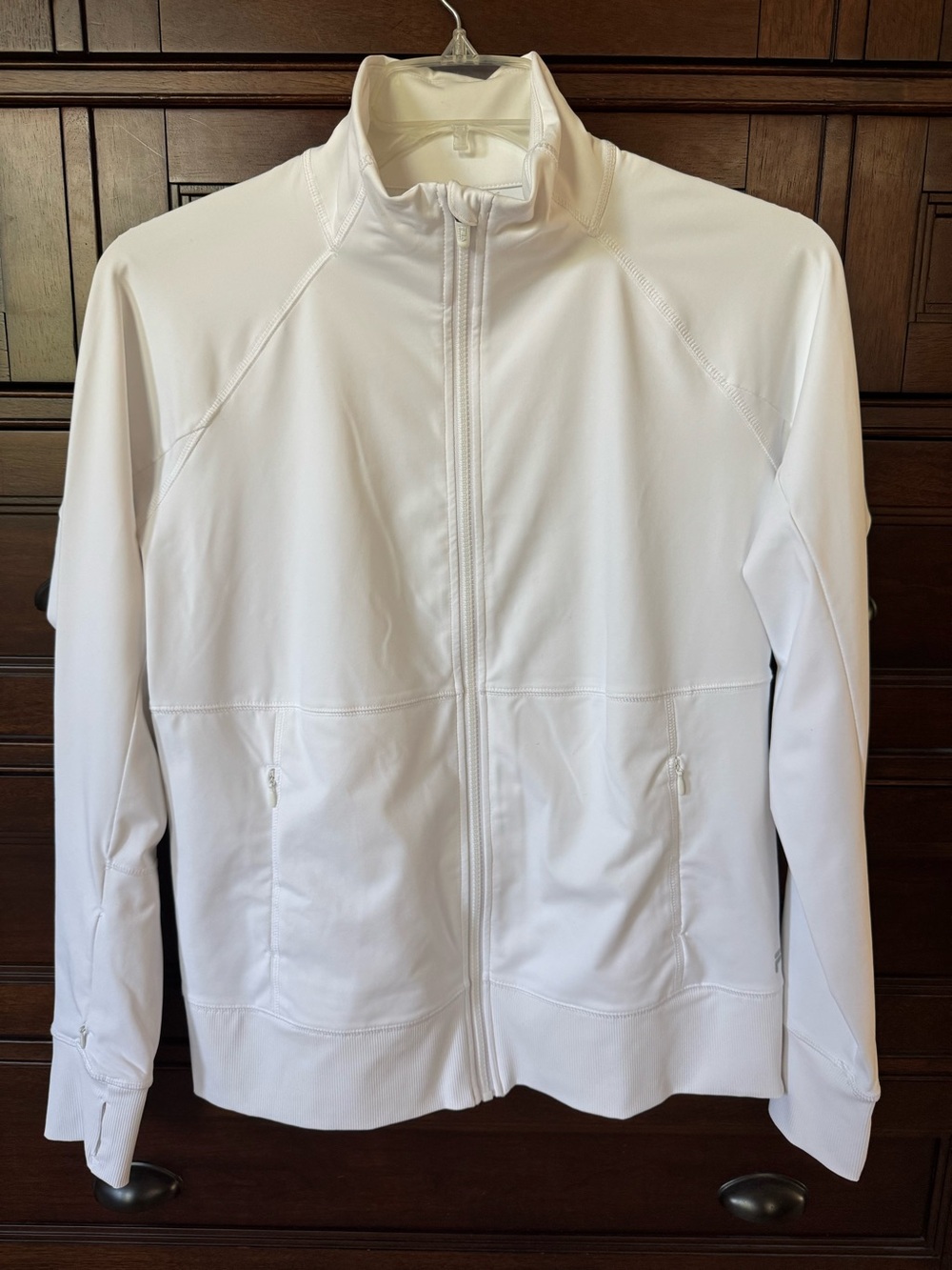 Fila Sport Women's L white stretch fitted jacket thumb holes zip up NWOT running
